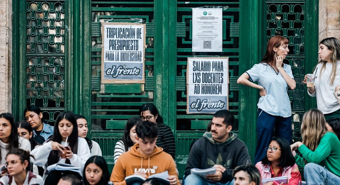 Vers une fermeture des universités publiques en Argentine ?